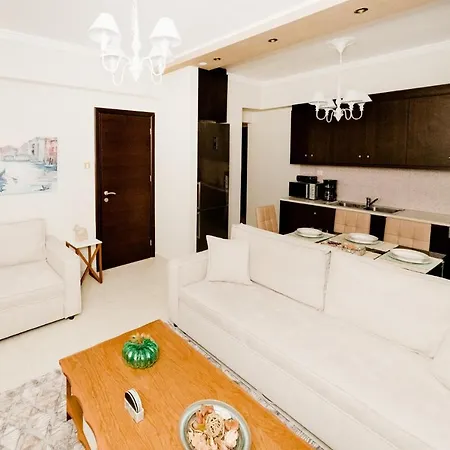 アパート House, Ellinou Stratiotou, Ayia,