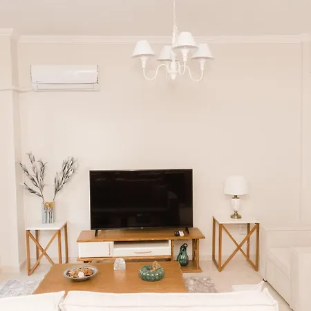 House, Ellinou Stratiotou, Ayia, Patras