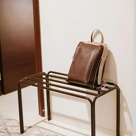 House, Ellinou Stratiotou, Ayia, דירה *